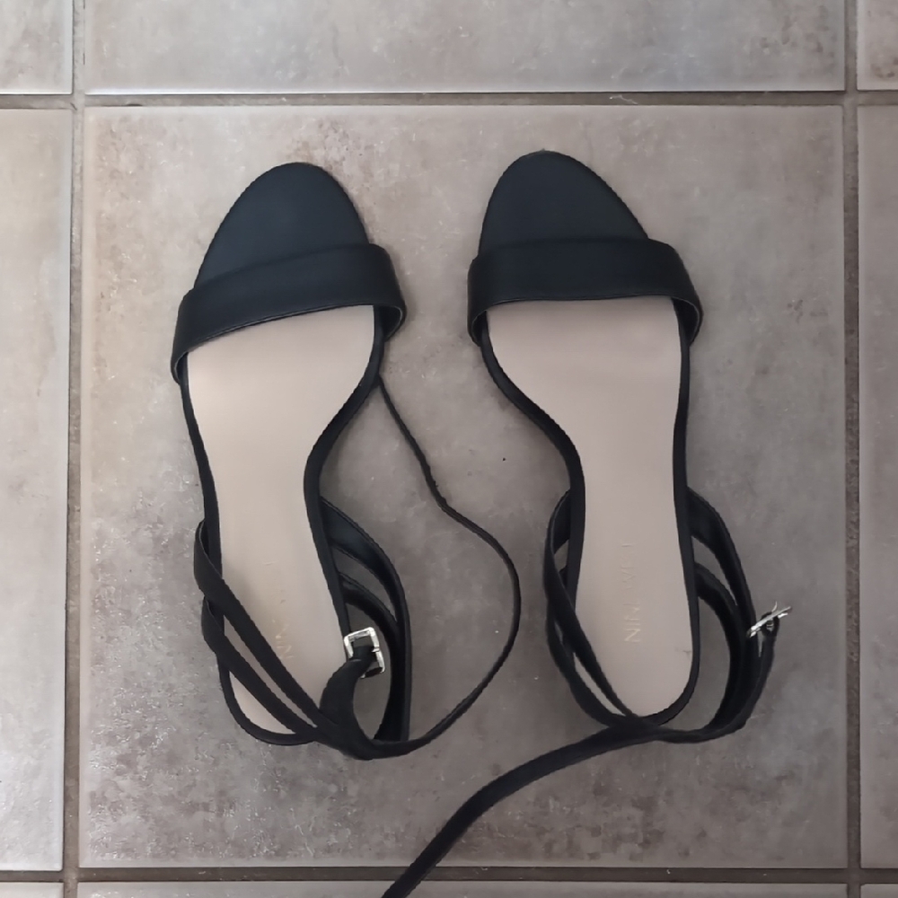 Nine West Elegant Black Sandals